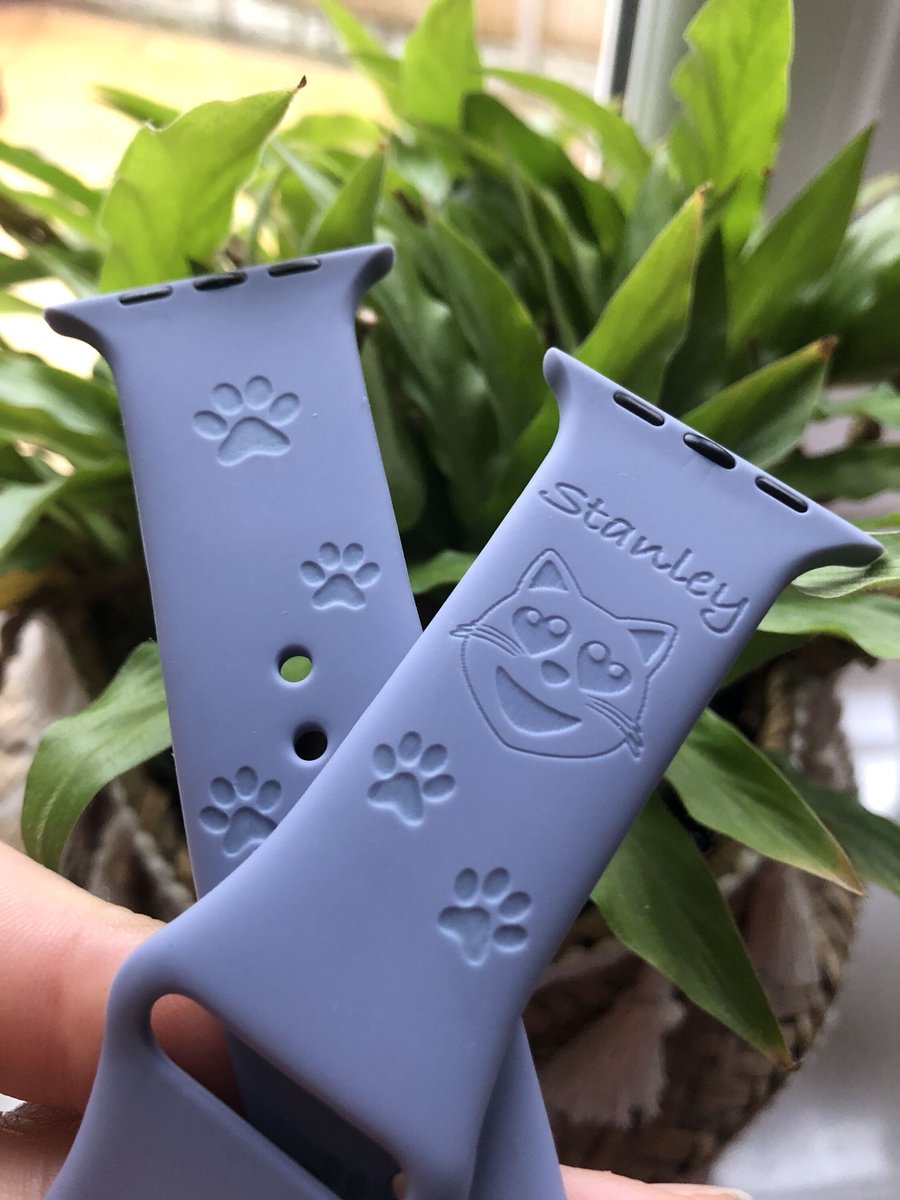 Carry your feline love with you everywhere you go! 😻 #CatEngravedWatchStrap #AppleWatch #CatLover #FelineFashion #PurrfectAccessories #gift #giftidea #forhim #forher #applewatchstrap #custom #customengrave