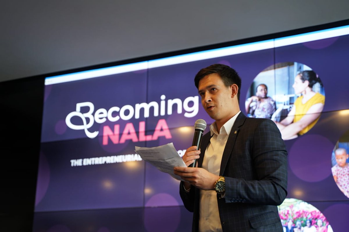 GermanyinRwanda's tweet image. About last night:
A launch event at the @DigiCenterRW Kigali 👏. @becomingnala22 created a platform connecting female entrepreneurs ♀️ in rural areas.
#IWD23 #gendermonth
@giz_rwanda