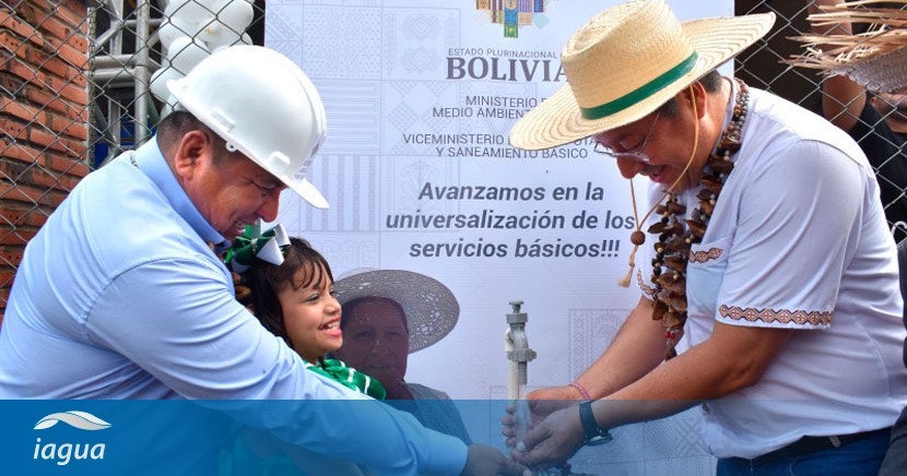Bolivia apunta a aumentar la cobertura de agua en áreas urbanas y saneamiento básico hasta el 2025 dlvr.it/SksZrS
