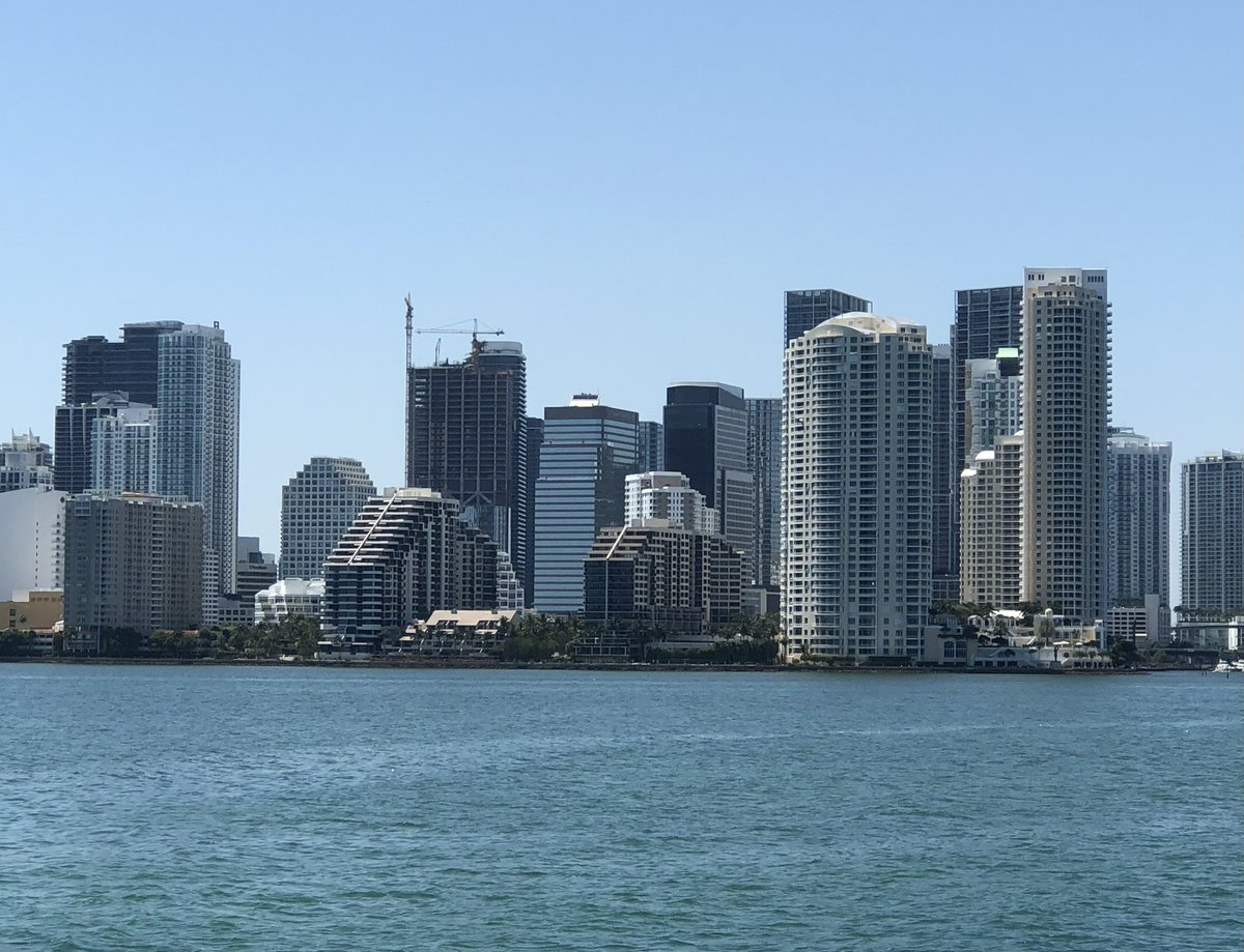 NimaSharifiMD's tweet image. 1/1 I’m excited to share our lab is moving! After 10 years working with incredible colleagues at Cleveland Clinic we are joining @DSUI_Miami_Uro & @SylvesterCancer at @UMiamiHealth! I’ll be Scientific Director of @DSUI_Miami_Uro & we are recruiting! Reach out to me if interested!