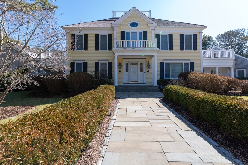 New Listing! $3,495,000.00, 4BR, 6BA, 431 Baxters Neck Rd, Barnstable, MA 02648, Full Details 151440849.homesconnect.com/Listing/328377…