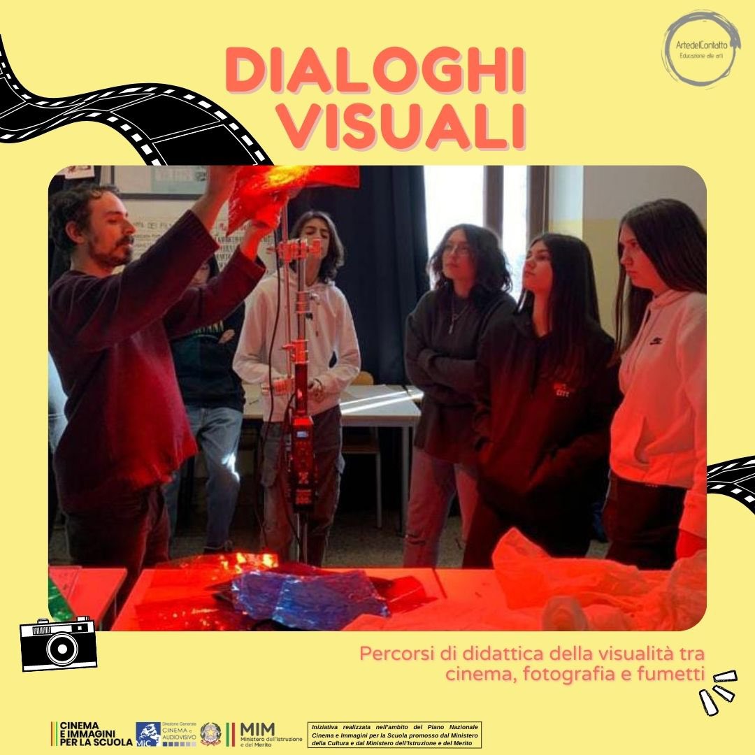 ArtedelContatto's tweet photo. Proseguono i laboratori del progetto #DIALOGHI #VISUALI all'Istituto Midossi di Vignanello.
Sperimentare e apprendere nuove tecniche video è sempre molto stimolante per i nostri ragazzi!
#cinemaperlascuola @MIsocialTW  @MiC_Italia https://t.co/QidopJDr07