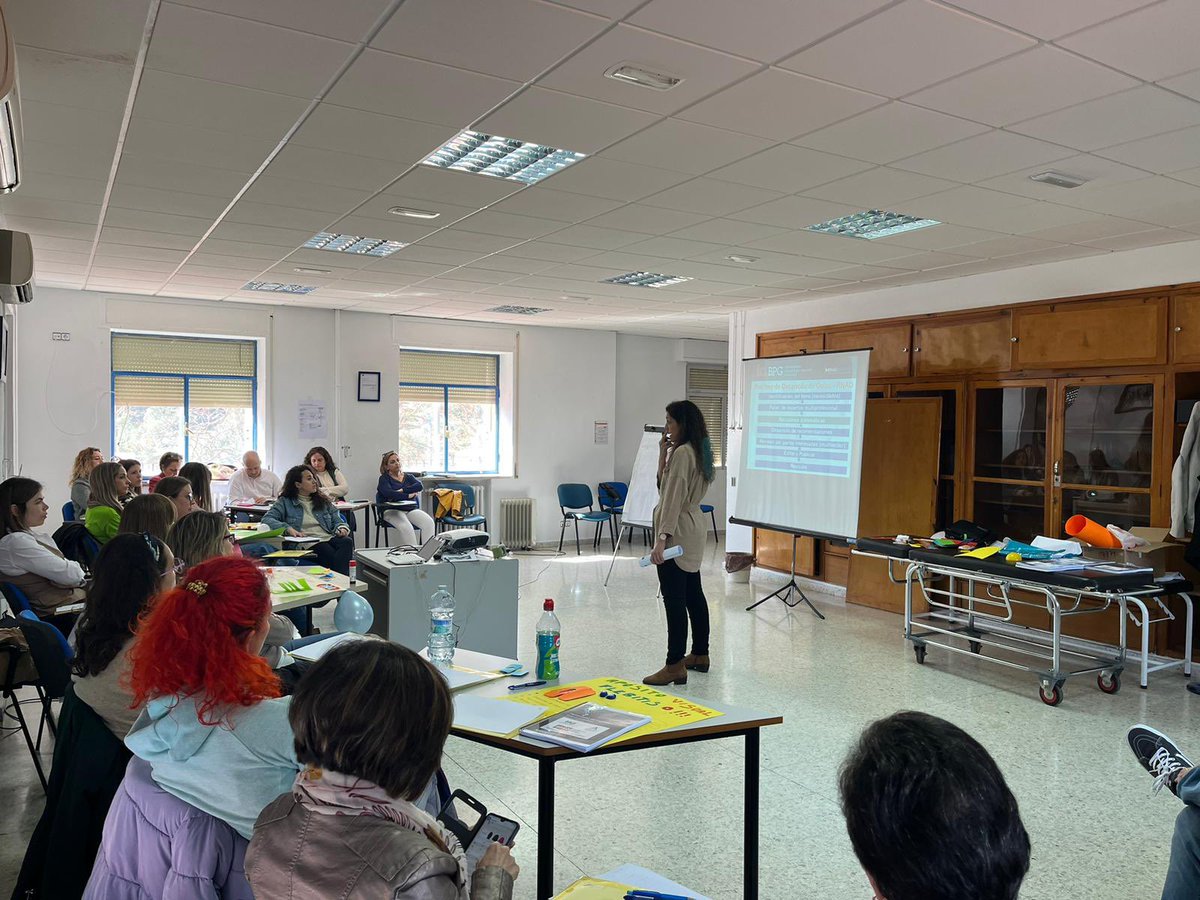 HospitalJaen's tweet photo. Nueva edición de la formación de Impulsores del proyecto #BPSOHospitalJaen, continuamos incorporando profesionales preocupados por la excelencia de los cuidados en @HospitalJaen #EnfermerasExcelentesHUJ #hujsemueve #BPSOAndalucia @PiCuida https://t.co/Wgpvgv6kHS