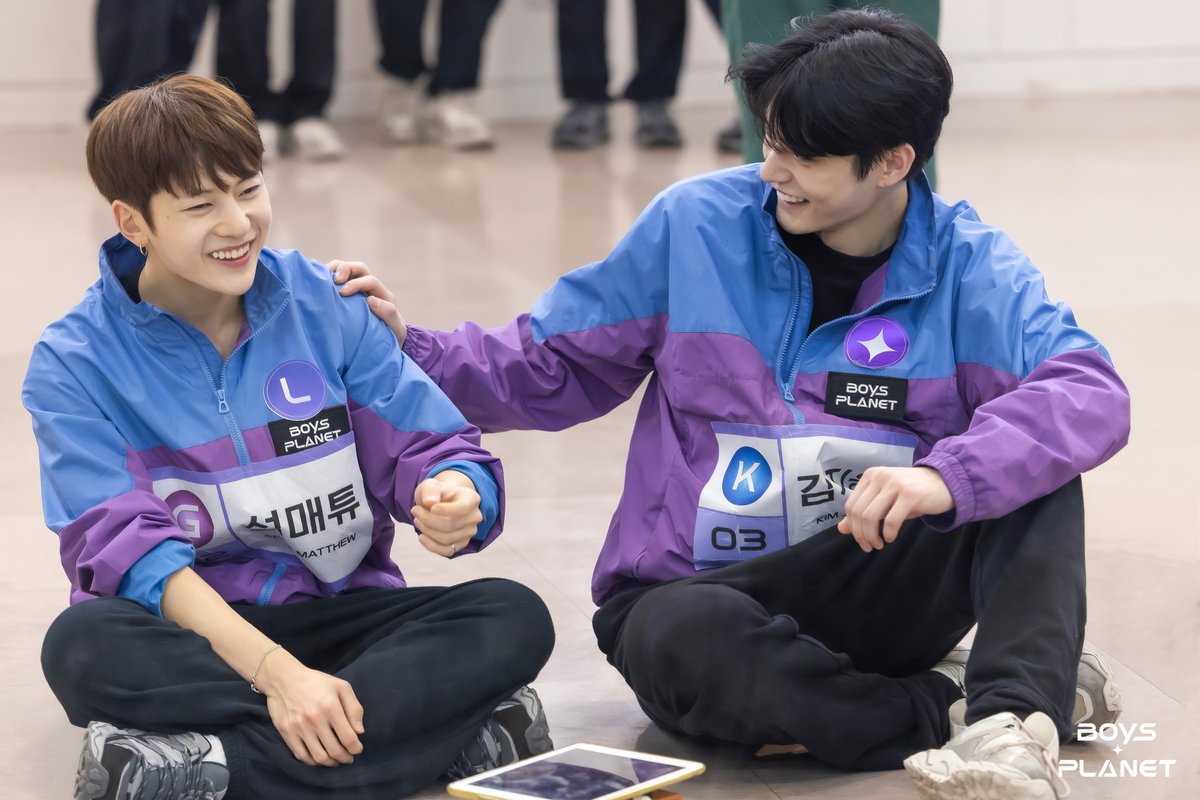 _mnetboysplanet tweet picture
