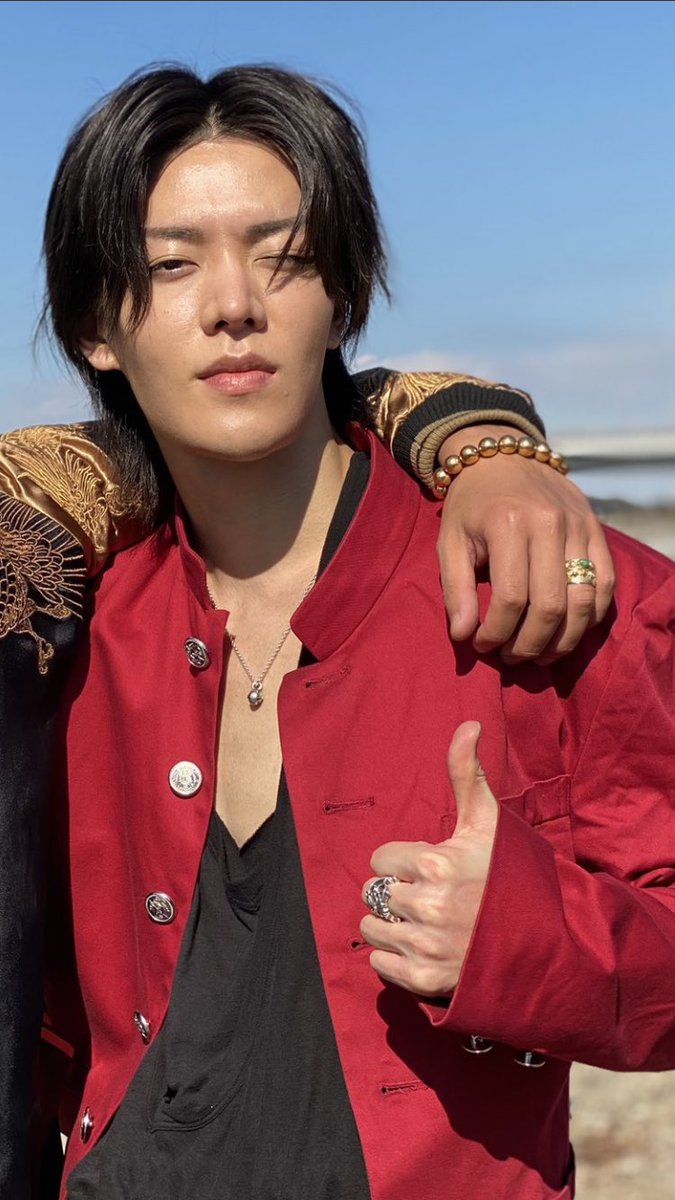 นี่ไม่ใช่รูปธรรมดา นี่มันรูปหล่อ