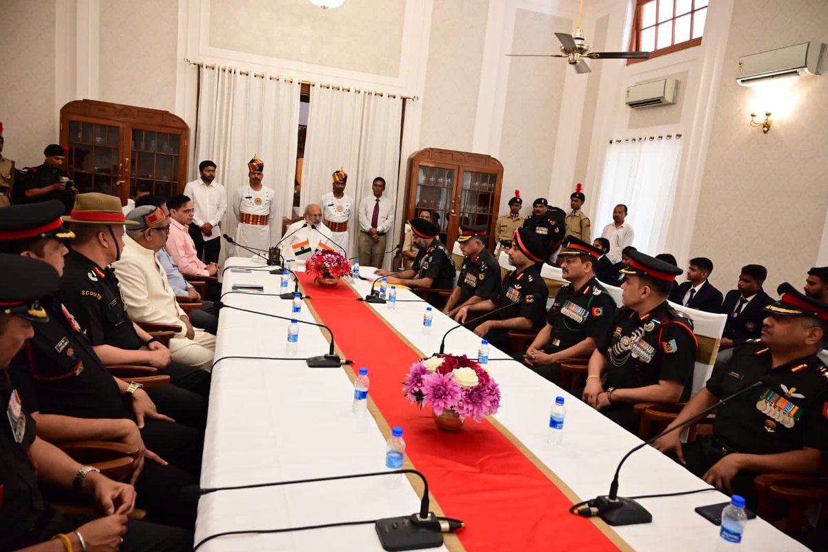 CPR_VP's tweet photo. Glad to felicitate our NCC cadets and NSS volunteers representing the State in the 'Republic Day Parade 2023' organized in New Delhi at Raj Bhawan today. https://t.co/MGnZc2hSxZ