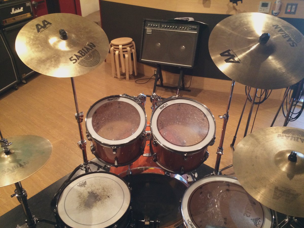 本日もご利用ありがとうございました！！
STUDIO RATでは随時ご予約を承っておりますが、確実にお電話が繋がる時間帯は『13:00〜21:30』
と、なっております！
お問い合わせお待ちしております☺️