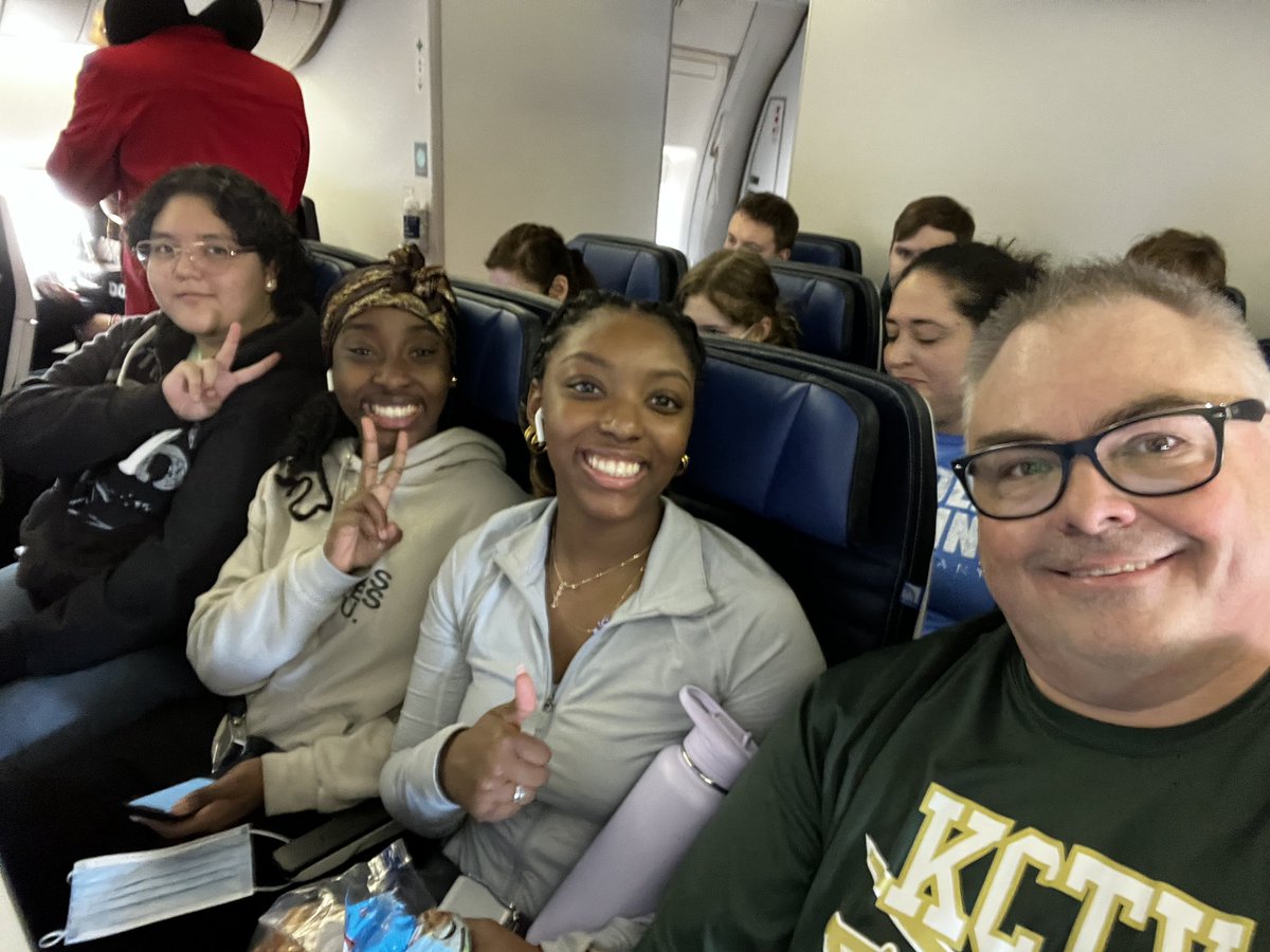KCTV Kennedy High School (@jfkcav) on Twitter photo KCTV is on its way to Long Beach for the Student Television Network Conference! <a href="/JFKAcademies/">JFK Academies</a> @KennedyMCPSPrin KCTV is on its way to Long Beach for the Student Television Network Conference! <a href="/JFKAcademies/">JFK Academies</a> @KennedyMCPSPrin