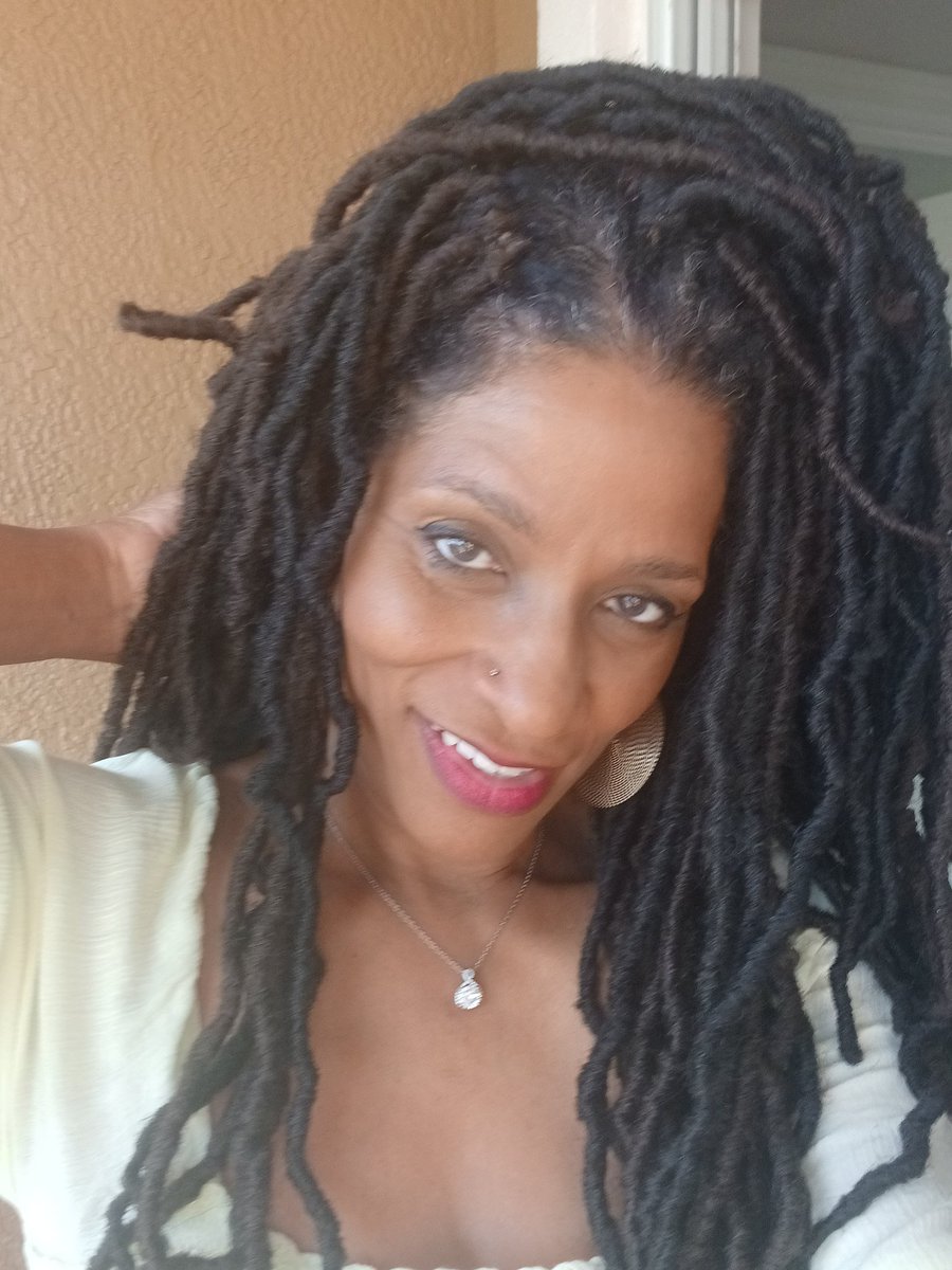 SisterCounselor's tweet image. Joyous rising, soul famoly!!! Rise and shine! Give God the glory! Did the system crash? Are we "there" yet? #1000yearsofpeace