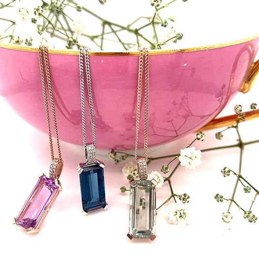 MandCoJewellers's tweet photo. Pep up your Spring style with a pretty necklace. Call in for these fabulous styles by Ntinga…🌸
Call us on 01242 522821
#springjewellery #amethysts #bluetopaz https://t.co/Z0u4CU131x
