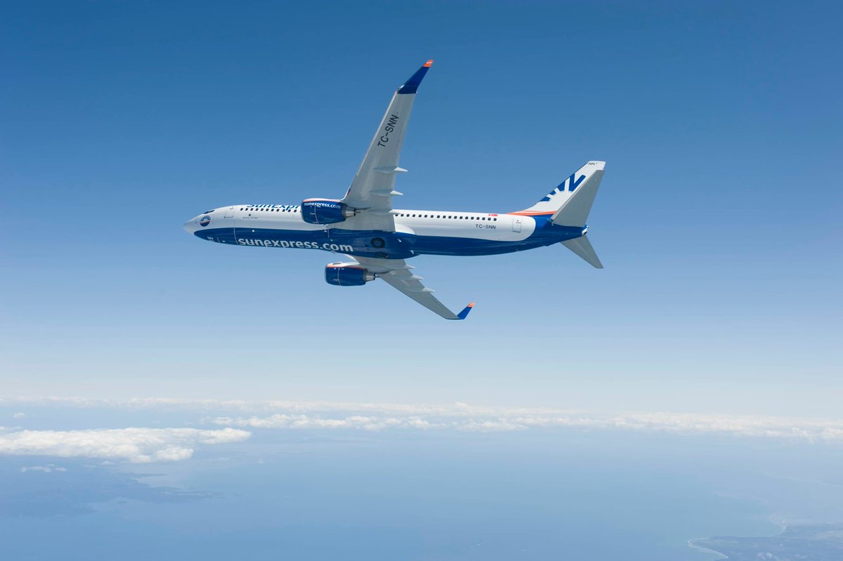 SektorNewsTr's tweet photo. SunExpress 2023 yaz sezonuna 26 yeni rota ile hazırlanıyor Türk Hava Yolları ile Lufthansa’nın ortak kuruluşu @sunexpress_tr , 2022 yılında yolcu sayısı bakımından rekora imza atarak 10,7 milyon yolcu taşıdı. 

https://t.co/RugbkxNkCu https://t.co/XGocvlJ1MV