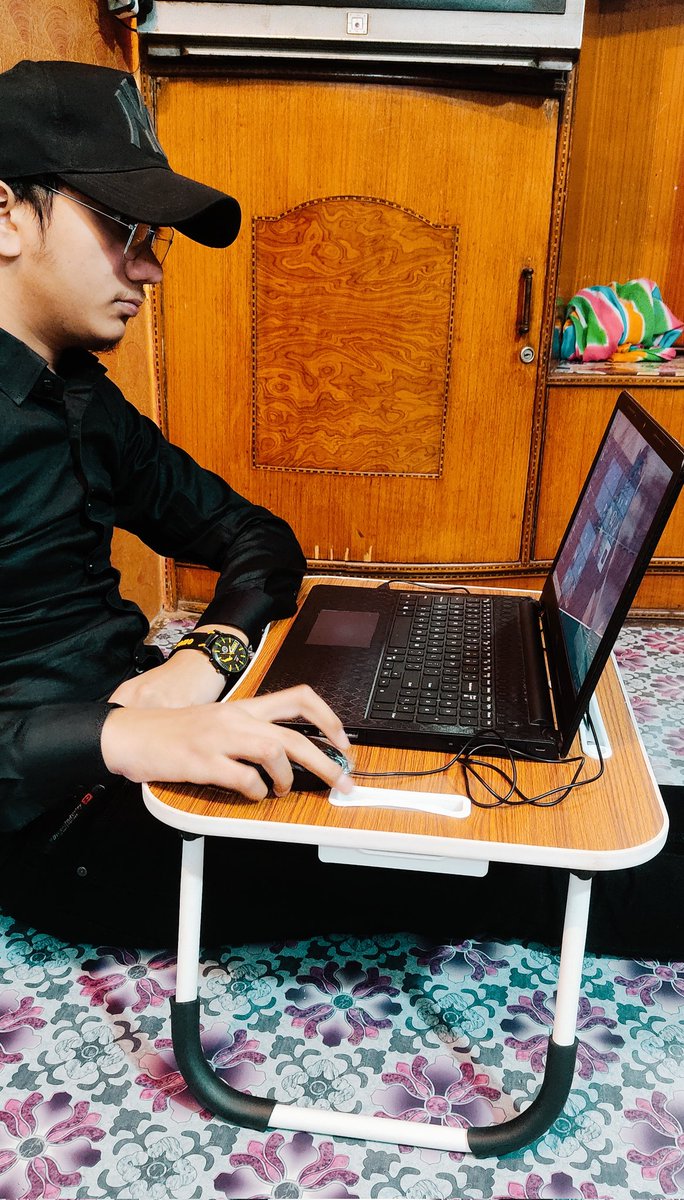 memory786's tweet photo. #studying #online #shahjebidrisi https://t.co/WKFs9PUhwO