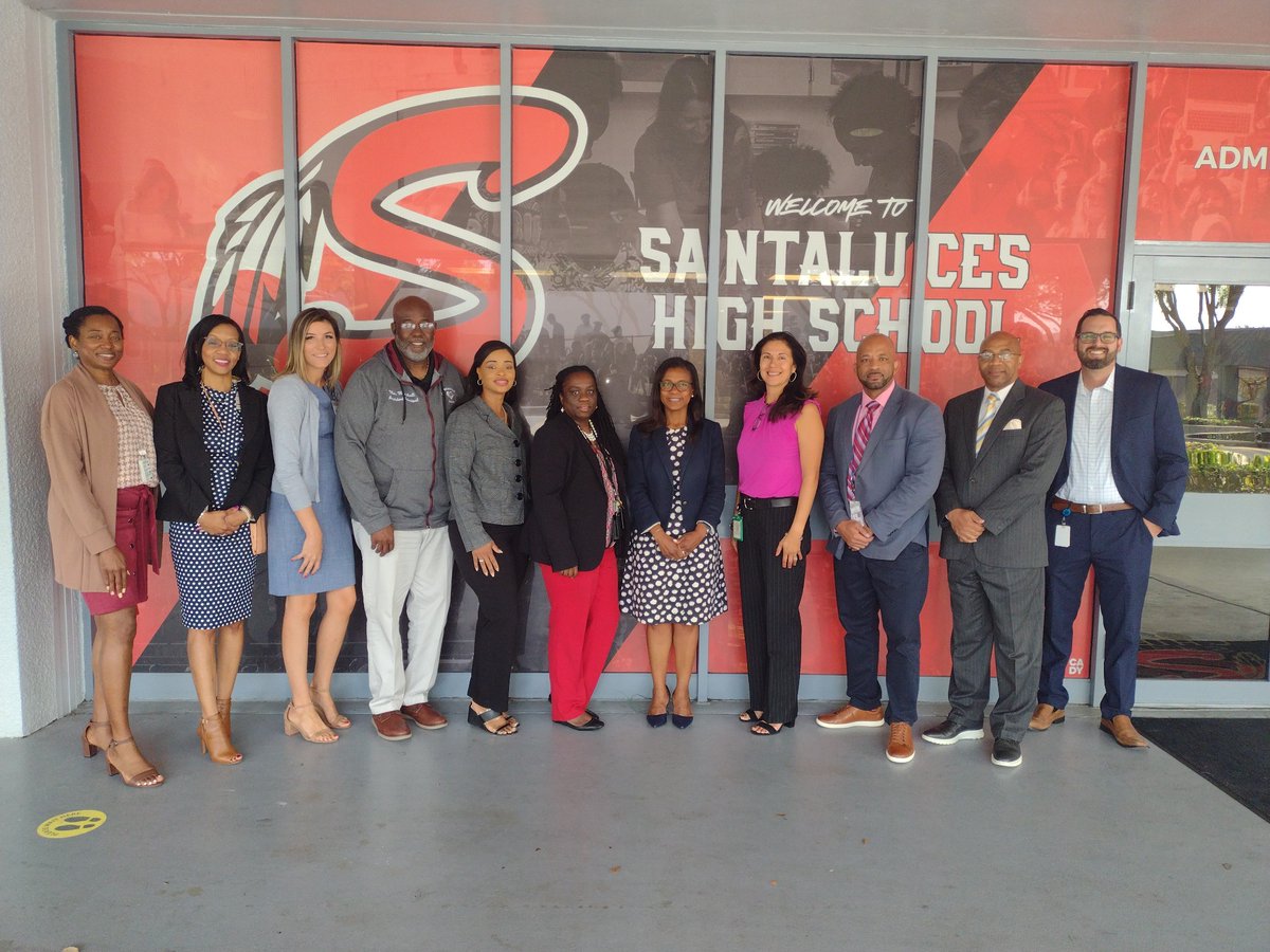 Anita Richardson (@anita_richld) on Twitter photo Session 6- Preparing Future Principals Program
Thank you, <a href="/Prin_Robinson/">Tameka Robinson</a> and your team, for sharing with our future principals the positive impact of PBIS on school culture, climate and academics. #Santaluces #TopTalentGrowsHere Session 6- Preparing Future Principals Program
Thank you, <a href="/Prin_Robinson/">Tameka Robinson</a> and your team, for sharing with our future principals the positive impact of PBIS on school culture, climate and academics. #Santaluces #TopTalentGrowsHere