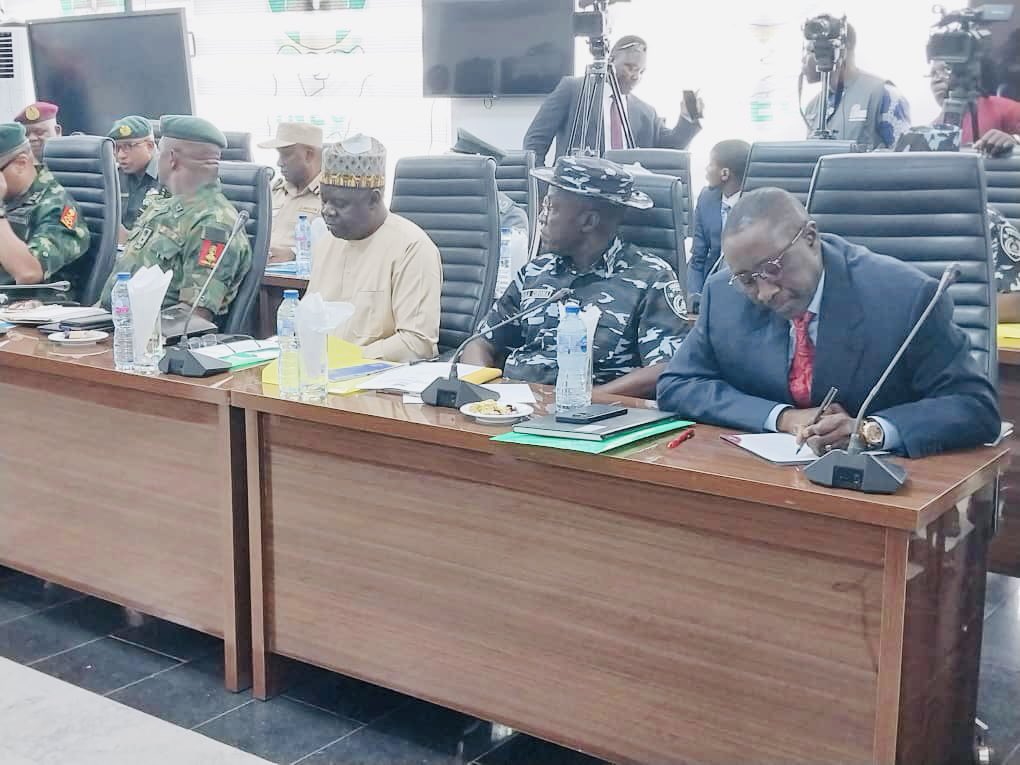 inecnigeria's tweet photo. The Inter-Agency Consultative Committee on Election Security meeting gets underway at the INEC HQ, Abuja. The Governorship/State Houses of Assembly elections, scheduled for 18th March is on the agenda. 

INEC Chairman, Prof. Mahmood Yakubu implores political parties, candidates https://t.co/0bqhB56oH1