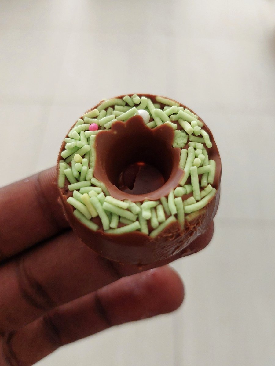 supermiraclesa's tweet photo. Infused chocolate edibles for the homies https://t.co/mAu9UIHNvD