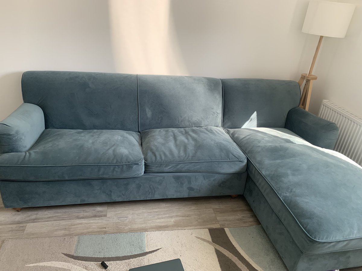 missnkay's tweet photo. Please RT

Selling a right hand facing chaise corner end sofa bed - originally from https://t.co/gS0E0kJMc6
- Marine green
- Good condition
- Length 240cm
- Width of chaise 133cm

DM for price!! https://t.co/iZ6PPEHcCT