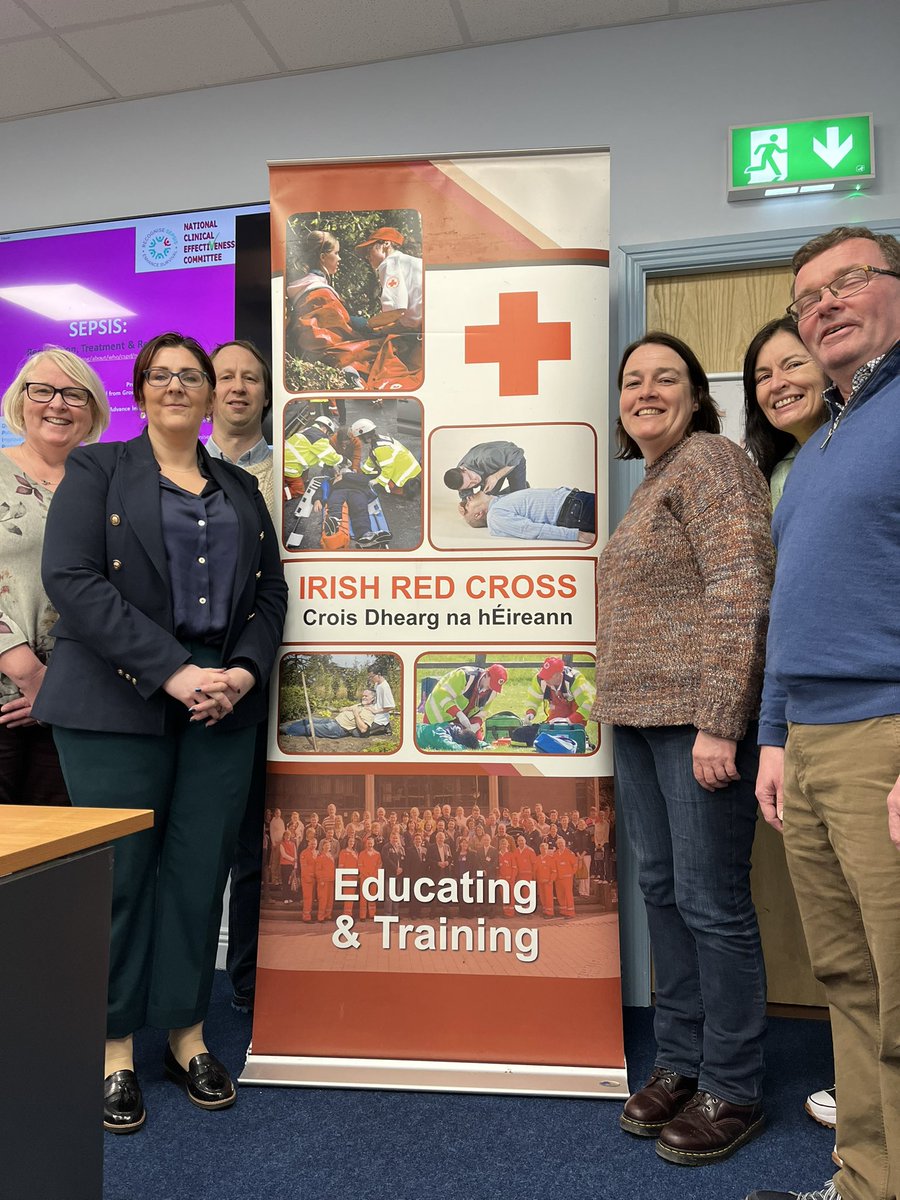 We were very privileged to have @YvonneCYoung talk about #sepsis at our March CPC session. @PHECCEMTCPC @irishredcross @IrishSepsis