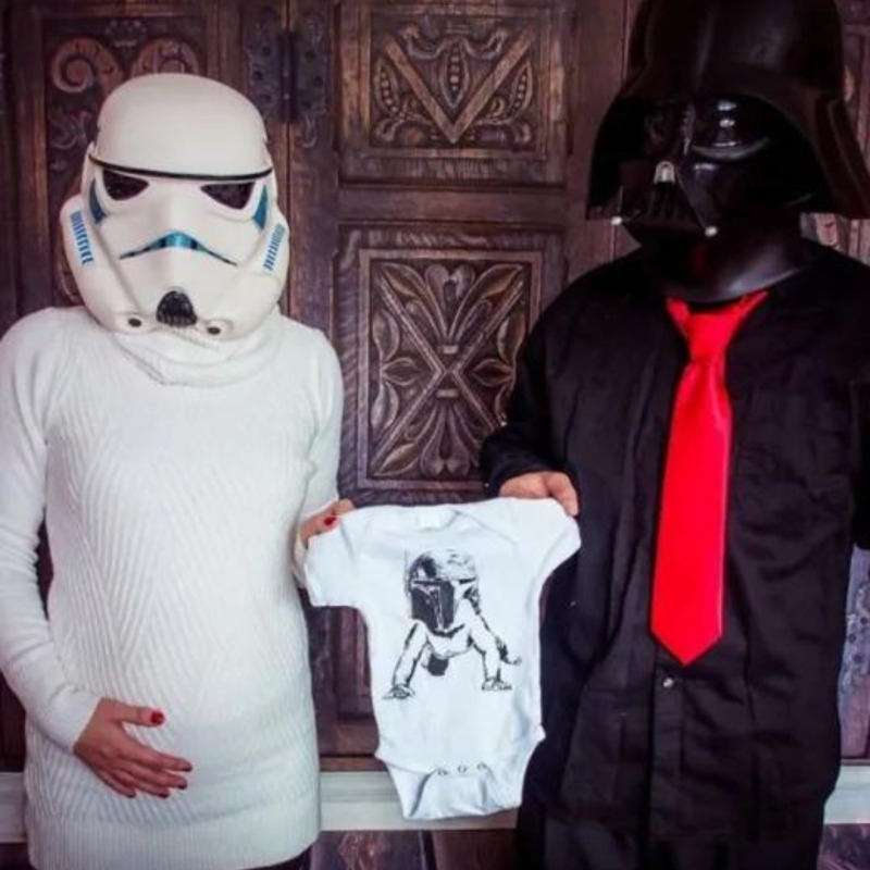 DailyStoriesTwt's tweet photo. The Best Pregnancy Announcements From Hilarious Parents-To-Be 🤣