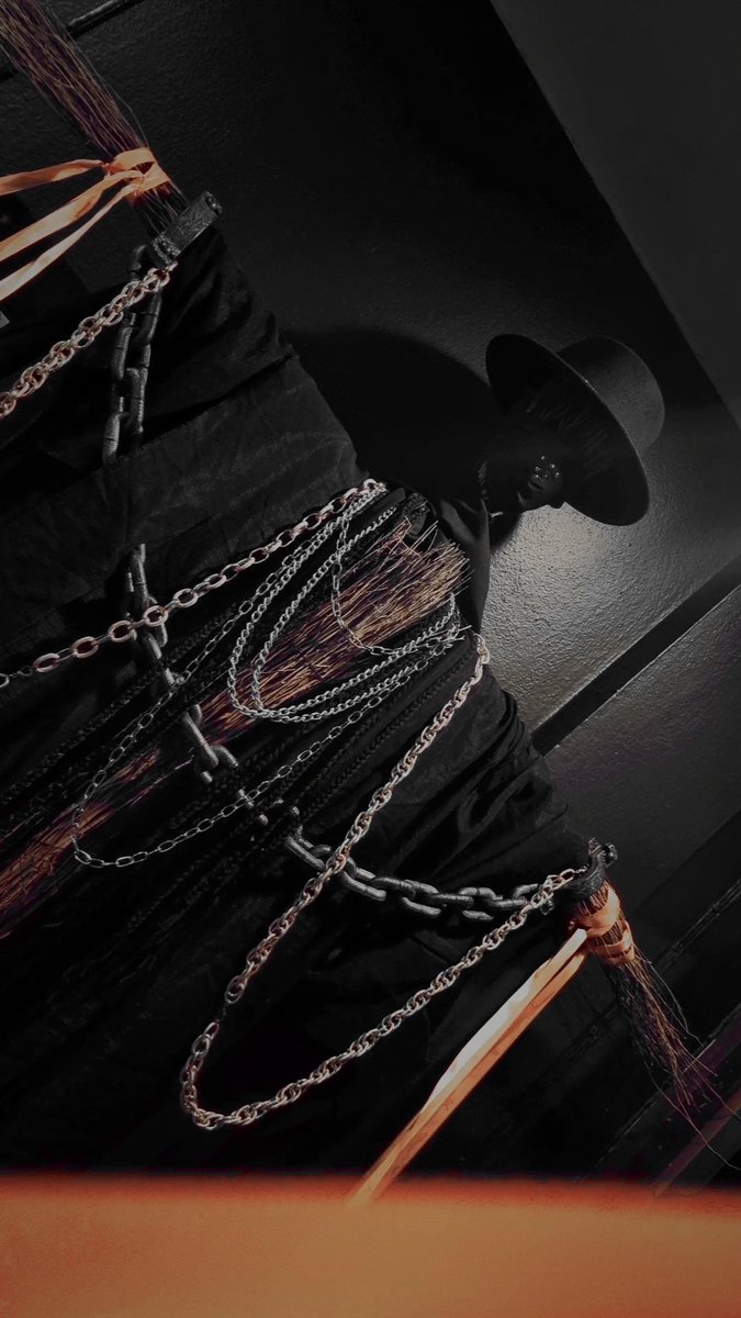 F_Killusion's tweet photo. .•🏴‍☠️ My Halazia Scarecrow 🏴‍☠️•.
สังเวยชุด Hala Hala ให้น้องใส่ไป 1
#Halazia #ateez 
#Killusion cover Ateez https://t.co/tGBJ80KLrz