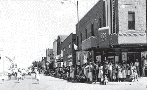 In 1949, while attending a council meeting to find out whether or not a town was going to buy towers for their baseball field, Paul Millerbernd learned there was a huge demand for light poles! He created a new...Read more: bit.ly/3J8z9NG #millerbernd #minnesota #winsted