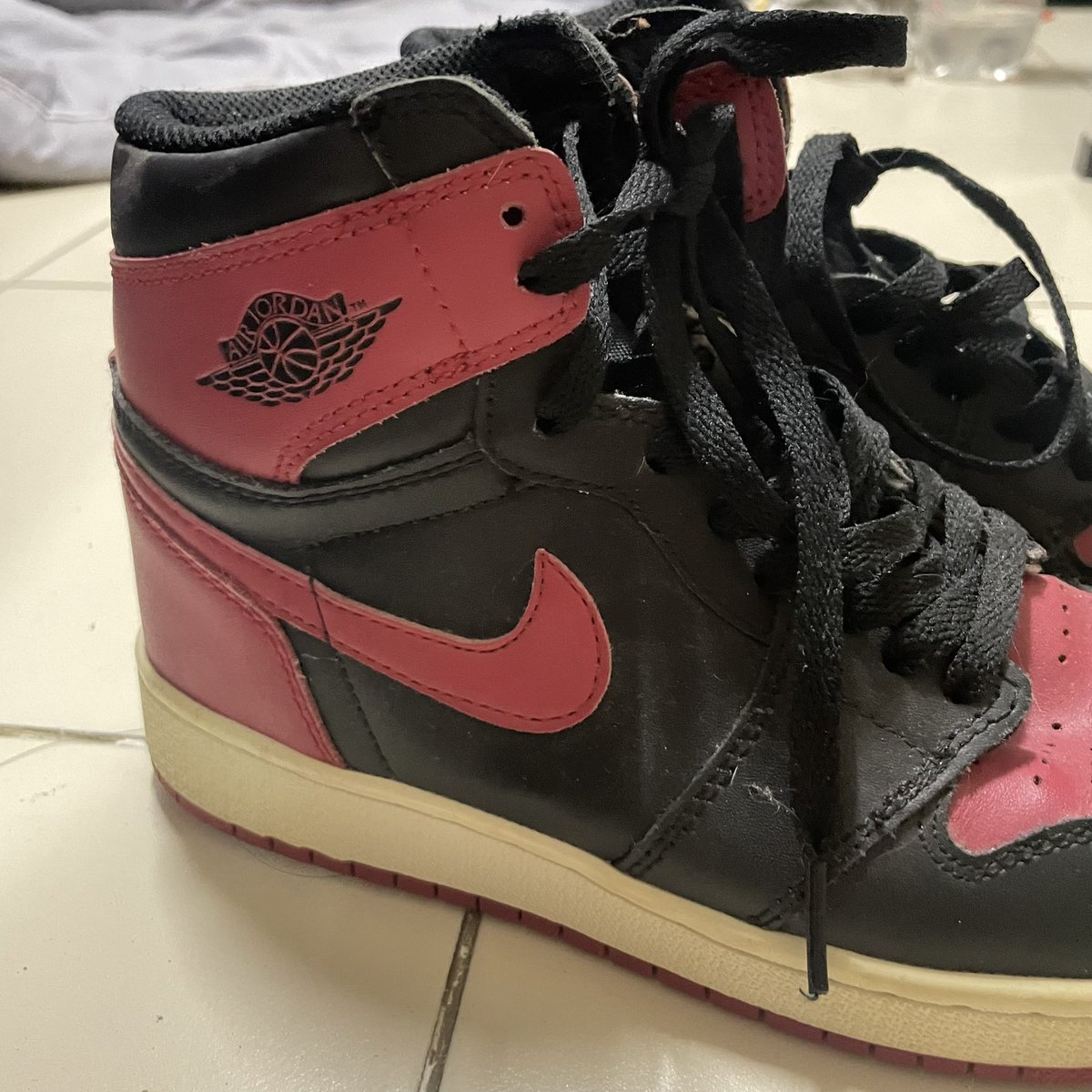 _tk19kk's tweet image. Size 37.5 ขอบเหลืองนิดหน่อยขอคนไม่ซีเรียสนะงับ 499 ส่งฟรี✅

#ส่งต่อรองเท้า #รองเท้ามือสองสภาพดี #รองเท้าผ้าใบ #รองเท้าผ้าใบมือสอง #รองเท้าnike #รองเท้า