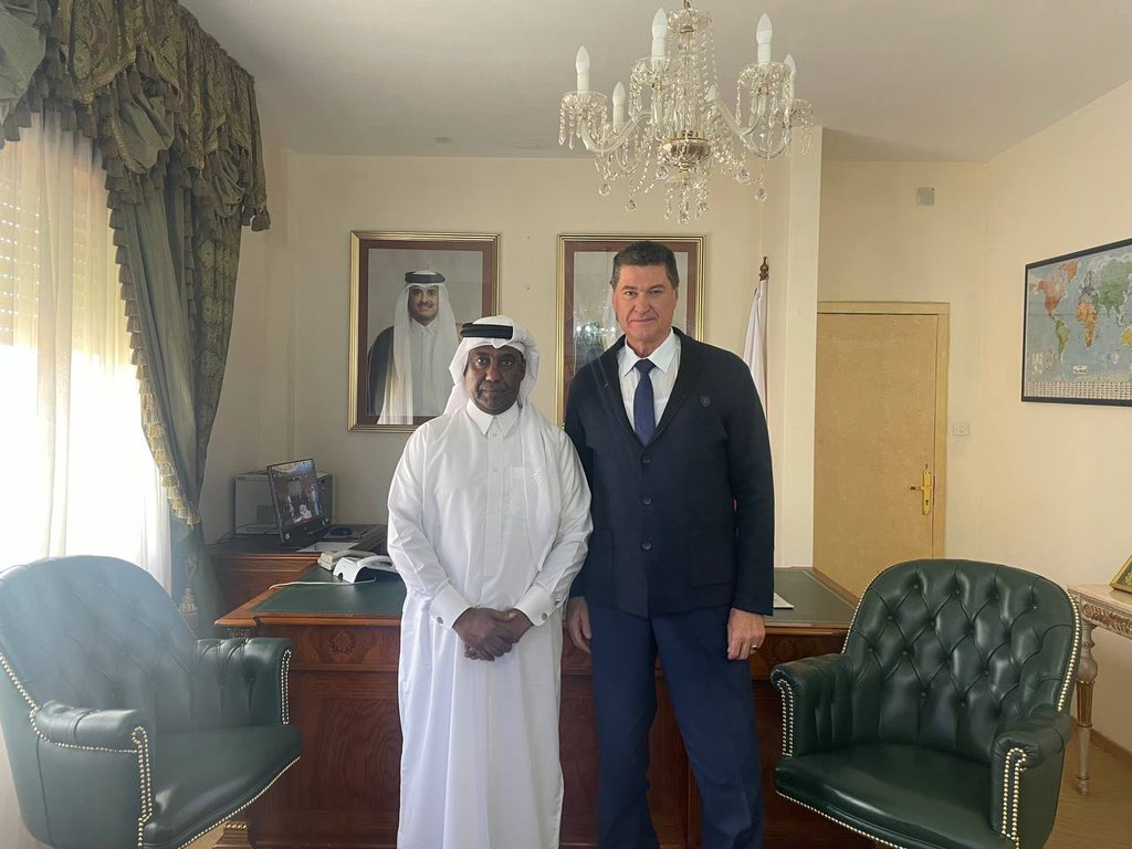 13 марта состоялась встреча Посла России в Эритрее И.Мозго с поверенным в делах Катара Х.Тани

On March 13, the Russian Ambassador to Eritrea, I. Mozgo, met with the Charge de affairs of Qatar, K.Thani