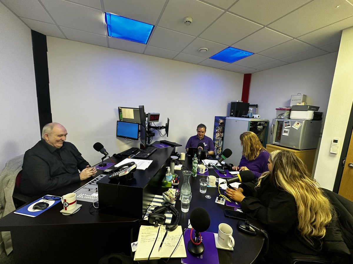 Hanging out in the #bbunker talking all things <a href="/therebelschool/">The Rebel School</a> today with <a href="/vanillaweb/">Paul Andrews</a>, <a href="/anytekltd/">anytek.co.uk</a> and <a href="/julesserkin/">jules serkin</a>