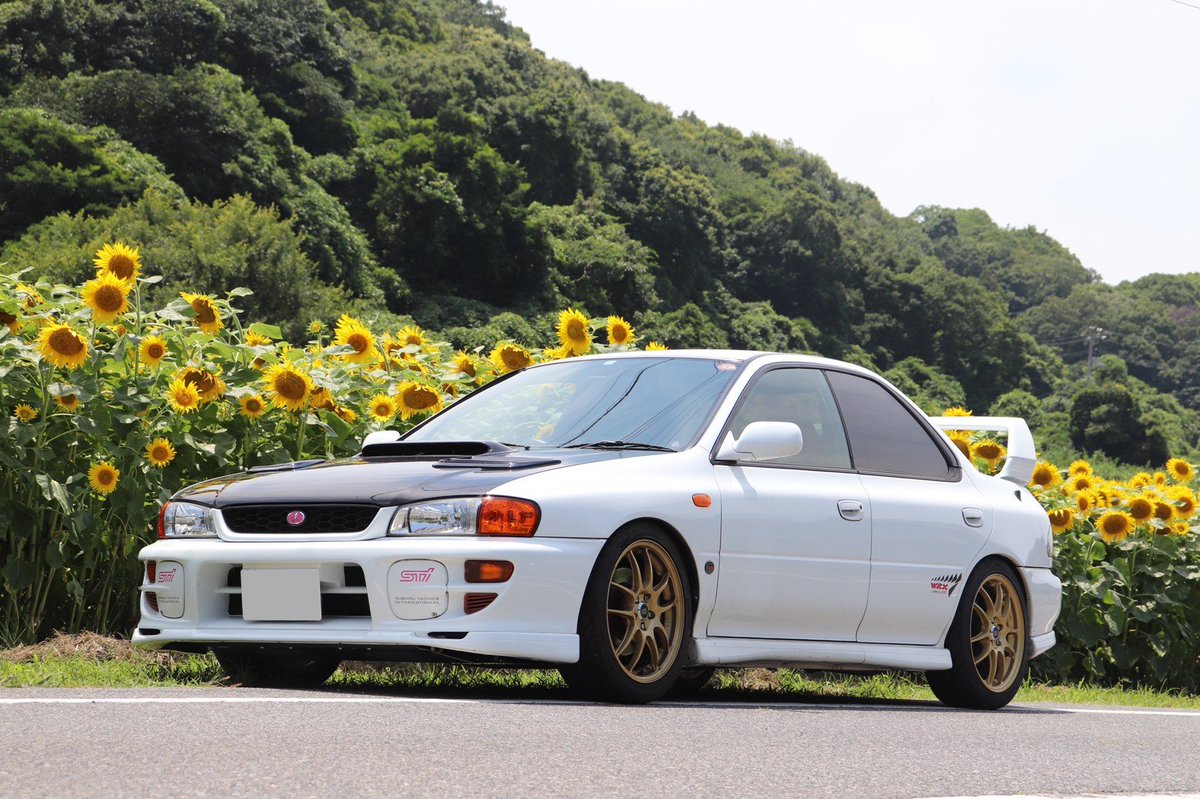daiske2554d's tweet photo. 今月で納車2年🥰
知識も何も無い私が乗ることが出来てるのは、周りの優しい方々のお陰です
まだまだローンが残ってるけど頑張って長く大切に乗りたい💕 https://t.co/qRJhpcsTW3