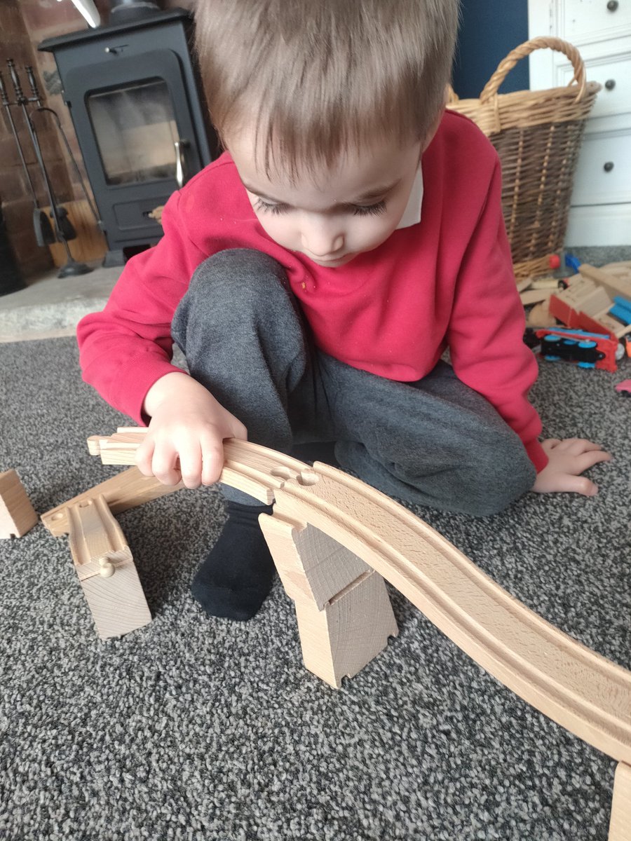 whitee701's tweet photo. @WMPrimaryF1 Stanley has made lots of bridges this afternoon. We also walked over a shadow bridge on the rug! 😍 https://t.co/CaCWMpmkM7