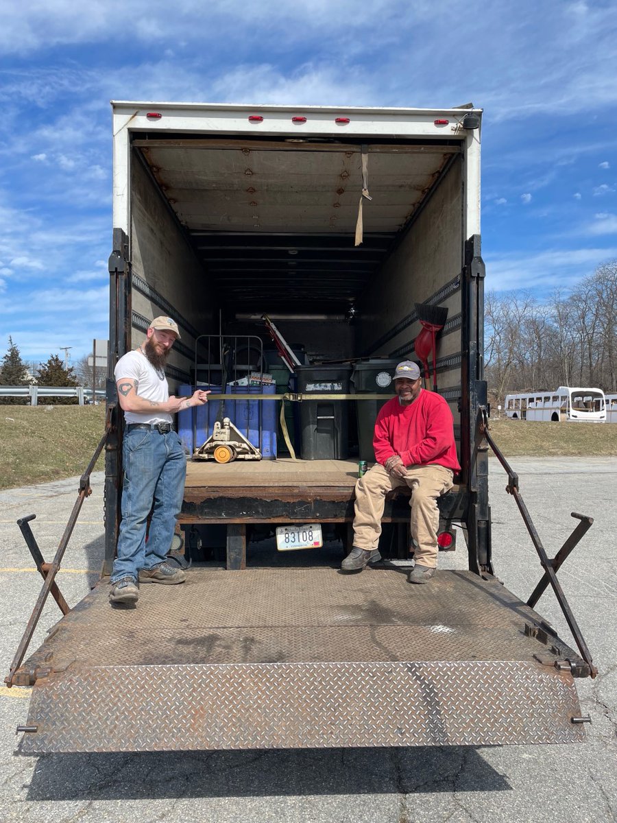 TPI_Composites's tweet photo. Last week the Rhode Island office came together to support women-owned, local, non-profit, Indy Cycle & donated used technology that will be recycled appropriately & not put in landfills. Thank you to everyone who participated & supported! #mytpi #tpitomorrow #IndyCycle https://t.co/1Gw0GB501s