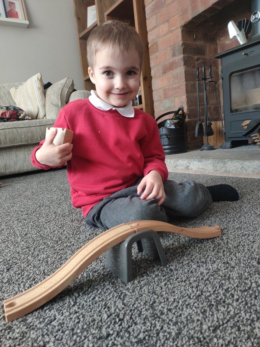 whitee701's tweet photo. @WMPrimaryF1 Stanley has made lots of bridges this afternoon. We also walked over a shadow bridge on the rug! 😍 https://t.co/CaCWMpmkM7
