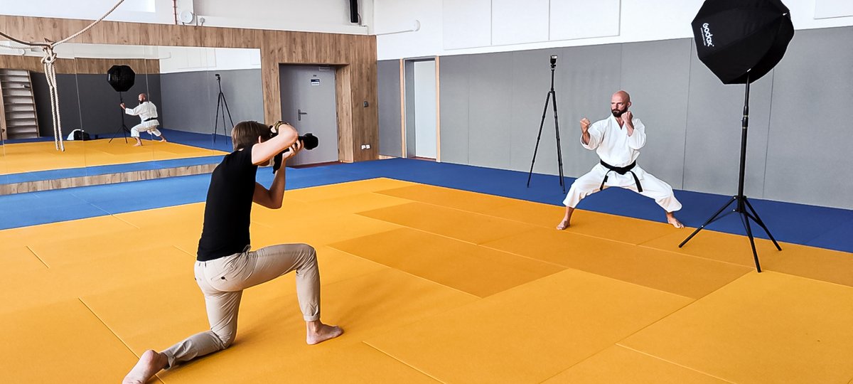 VitTrebicky's tweet photo. My biggest publication success so far just landed! And I haven't written a line...📸 My colleague Adam Zdobinský 🥋 at @ukftvs wrote a book on modern #karate training and asked me to photograph him for the cover image 🔥. The cover, the hero shot, the author's portrait, and BTS. https://t.co/AXYh21a8zK