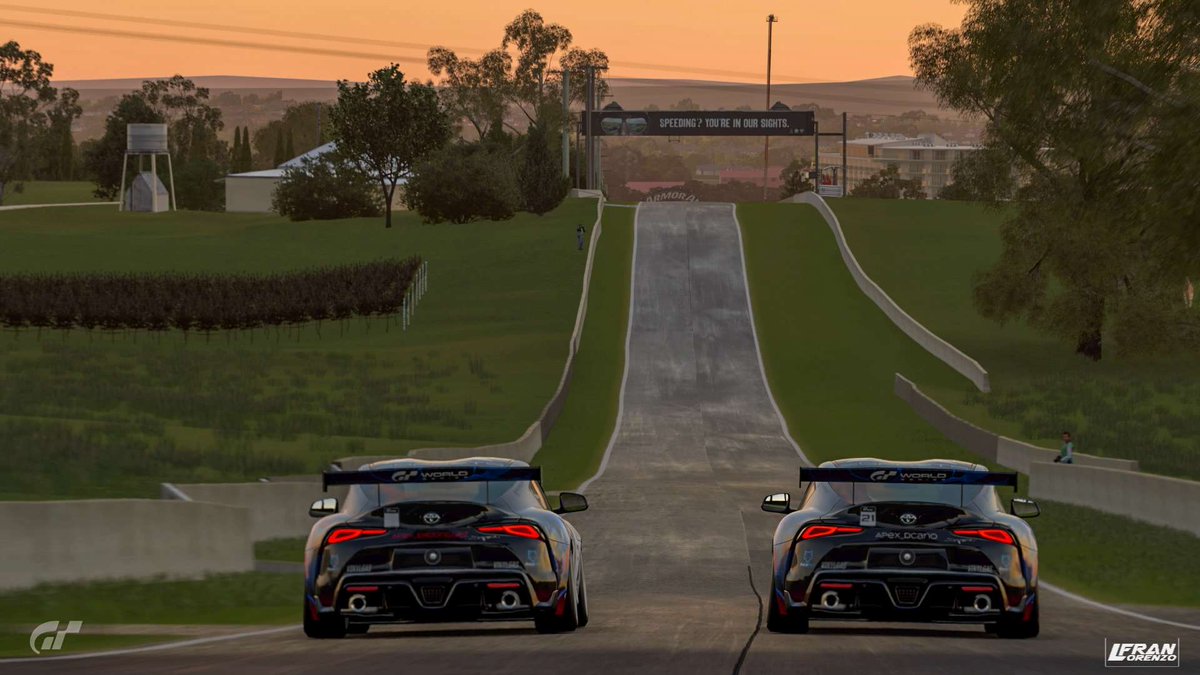 Grandísimo trabajazo en pista x2 veces ya que la sala se cayó en mitad de la carrera nuestros pilotos <a href="/Dani2a2d/">DCano</a> P1 y <a href="/Abrebatxas96/">ABREBATXAS96</a> P2 consiguieron un doblete espectacular siendo el primer equipo en conseguirlo en <a href="/Desafio_GT/">Desafío SimRacing GT</a> apretando mucho la clasificación general...#somosapex