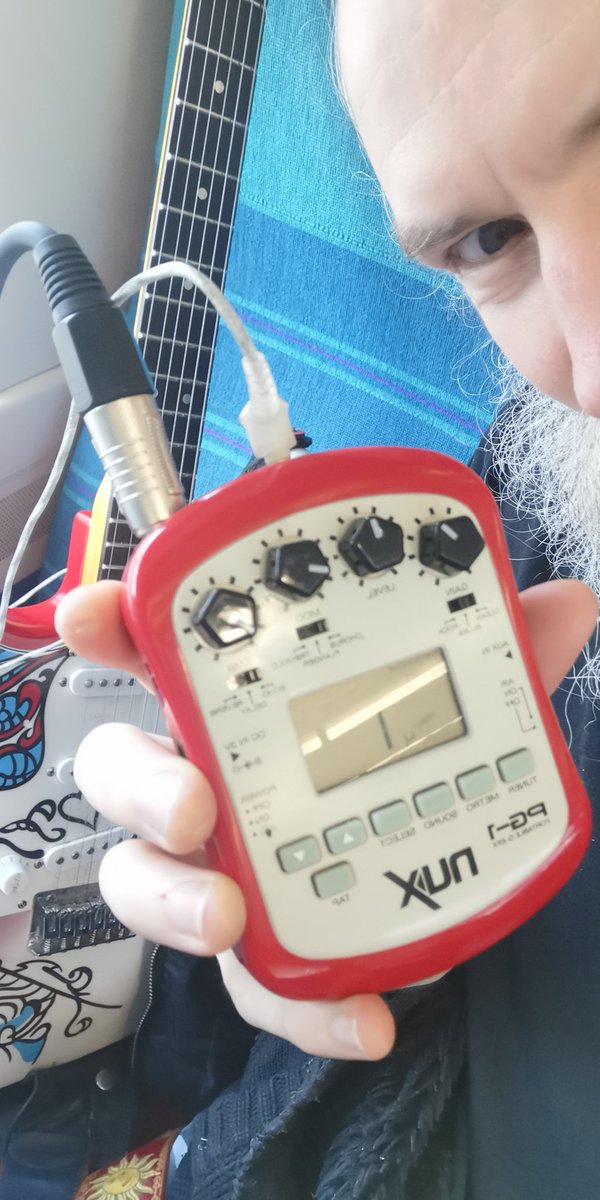 joncampling's tweet image. Getting an  hrs #LEADGuitar training in on the train ride from East Croydon to EASTBOURNE
 🤩🎸

Using my fabulous #NUXPG1 portable amp 🤘

#AcceleratedLearning #ADHD #ABT #AlwaysBeTraining #BeMoreSkater #LearningAfter50