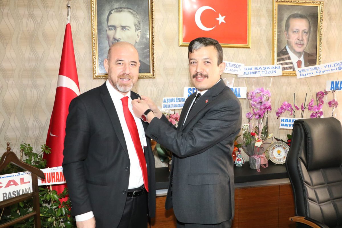 Değerli hemşehrilerim;
Aksaray’ımıza hizmet etmek üzere 22 yıldır gönül verdiğim bıkmadan usanmadan çalıştığım Ak Parti'mizden milletvekilliği aday adaylığı için müracaatımı yaptım.Allah çıktığımız bu yolda yar ve yardımcımız olsun.