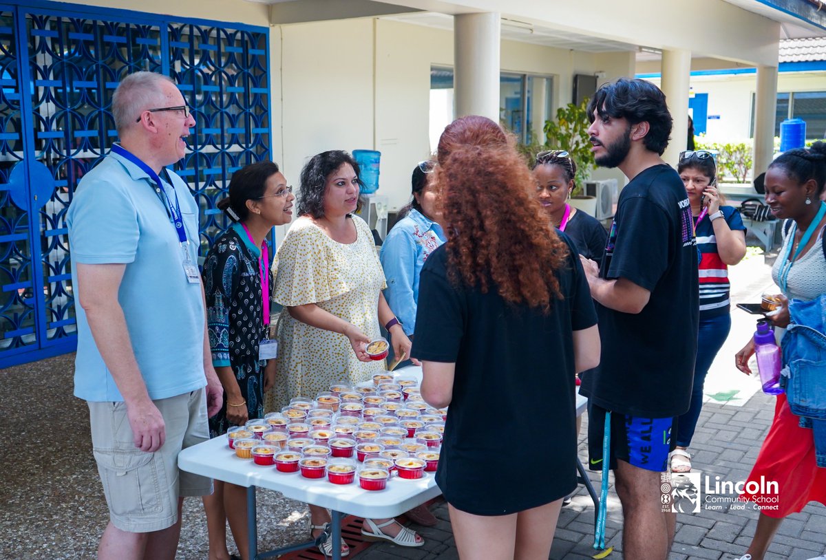LCSGhana's tweet image. Thank you PTO for bringing us some Pie to mark today&apos;s Pi day celebration. We loved it.

#lcsghana #mathweek #pi #piday #funfacts #mathematics #pto #students #thankyou