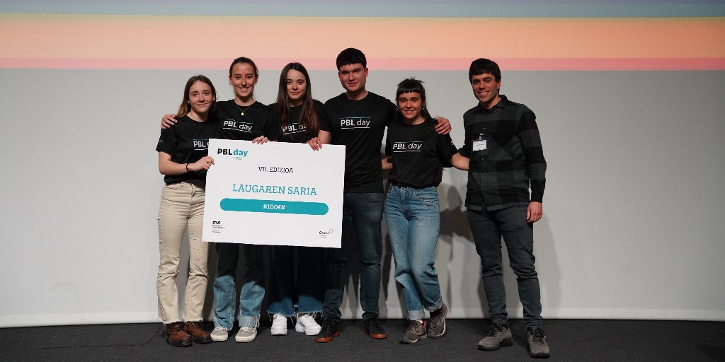 MU_gep's tweet photo. PBLday 2023 sari nagusia Mekanikako ingeniaritza graduko 3. mailako ikasleen ‘Smart recycling’ proiektuak irabazi du. Beste sei sari ere banatu ditugu. Zorionak guztiei! #PBLday @MUnibertsitatea https://t.co/axHUpiu0lZ