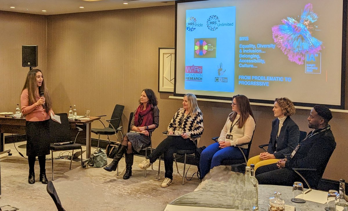 Looking forward to a great discussion here at the EDI lunchtime session - let's blow out the topic and be challenging <a href="/TweetMRS/">MRS</a> #mrslive #safespace