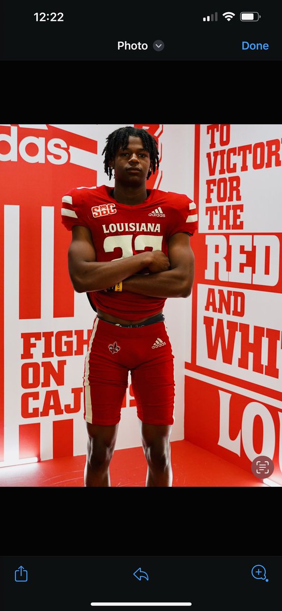 Thank you <a href="/RaginCajunsFB/">Louisiana Ragin’ Cajuns® Football</a> for showing me a great time. Enjoyed meeting everyone and seeing the team in action. #cULture #GeauxCajuns <a href="/leg12tim/">Tim Leger</a>