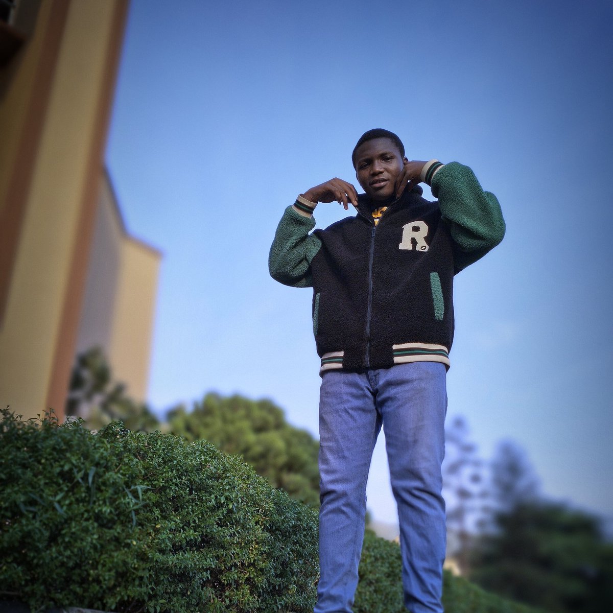 ObasiTochukwu9's tweet photo. #NewProfilePic https://t.co/Zv2FqtvJxG