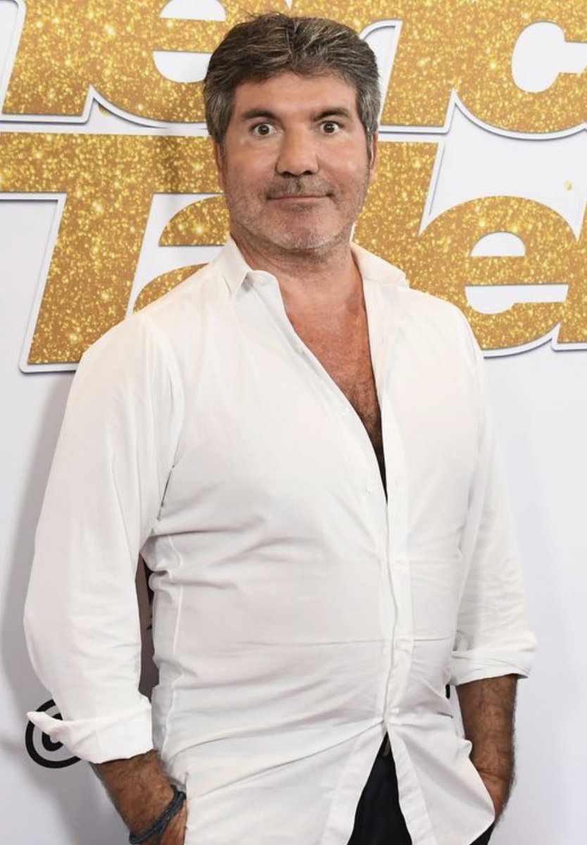 shirlpuzz's tweet image. I can’t explain it but Simon was serving Liza Minnelli here