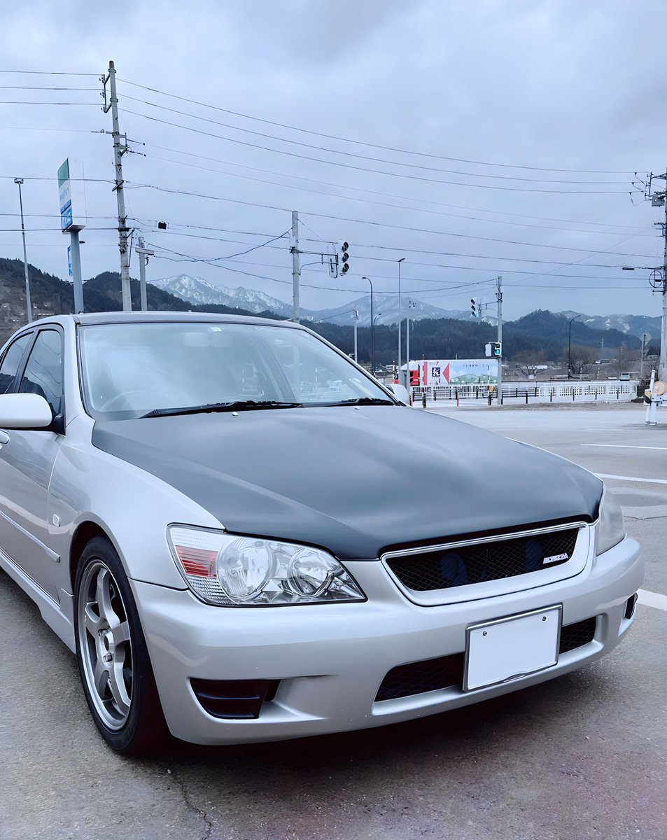 aya__M33's tweet photo. 名前: あや
性別: ♀︎
年齢: 18
身長: 164cm
住み: 北陸
職業: 学生？
愛車: GF_SXE10
一言: アルテッツァ納車したので始めました🥺
よろしくお願いします🙏✨

 #車乗りとして軽く自己紹介
 #車好きと繋がりたい 
 #車好き女子と繋がりたい
 #車好き女子 https://t.co/hVtV5ZUVAu