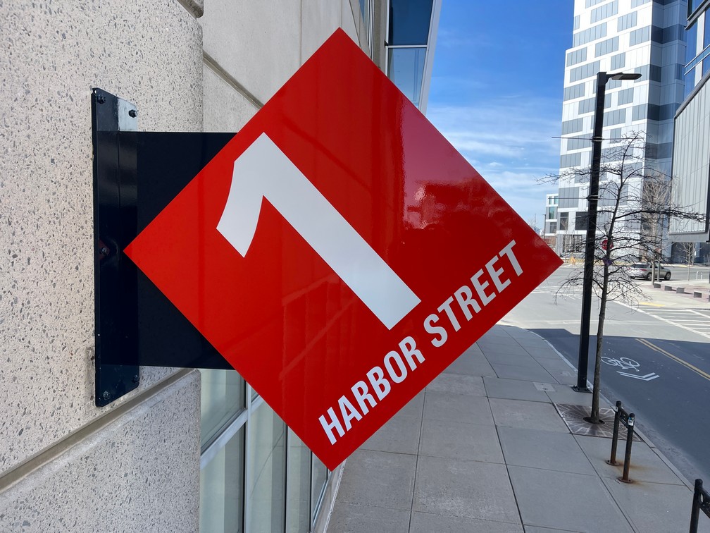 We can help make your building stand out boldly and uniquely! We installed this fabricated aluminum address blade sign on Friday for CBRE 1 Harbor Street, Boston. We are so pleased with how it turned out; let us know what you think!
#bladesign #sign #signs #exteriorsign #boston