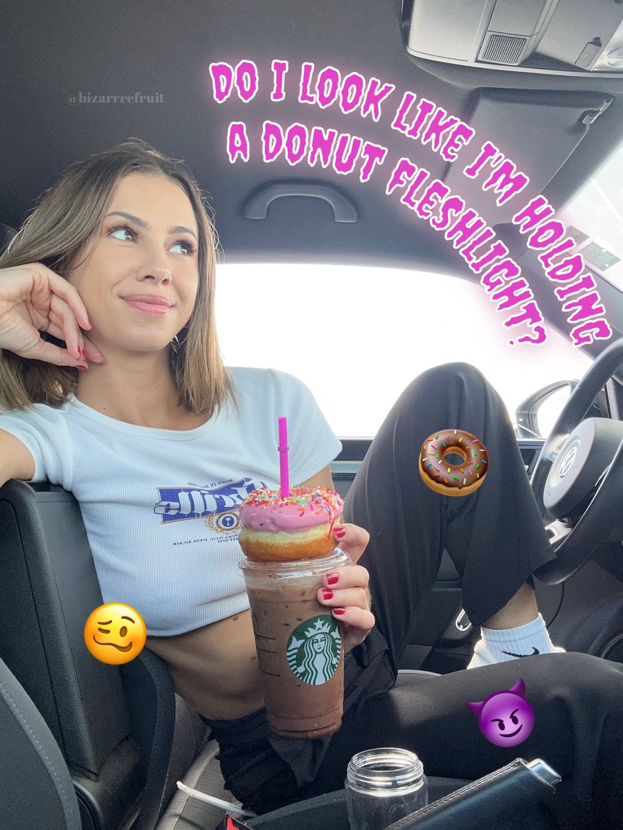 Bizarre Fruit 🍌🥑🤪 On Twitter I Tweet About Donut Fucking One Time And Missscarlett23 Goes And