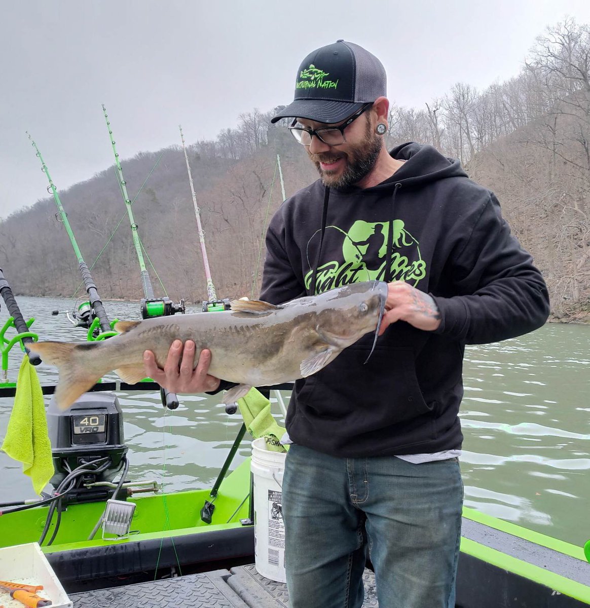 regretsown's tweet photo. #teamtightlines #NocturnalNationCatfishing #slimecatrods #channelcat #susquehannariver #catfish #fishing #PA https://t.co/owg0OPlF9Q