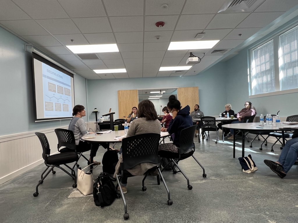 🔥 <a href="/undocucarolina/">UndocuCarolina</a> has introduced its new group of allies who are ready to advocate for undocumented students in NC! @emilykcenter @gameplancollege @studentudurham

🤔 Interested in attending a training? Register for our next session now: bit.ly/undoc318

#NCEd #Education