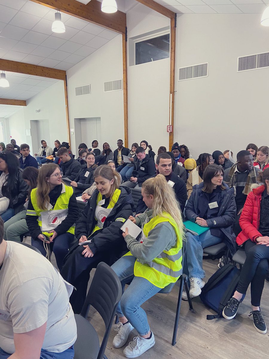 L’unique et l’inimitable épreuve de terrain du <a href="/ConcoursPictet/">Pictet Competition</a> ! Très hâte de voir tout ça et de se remémorer de très bon souvenir!