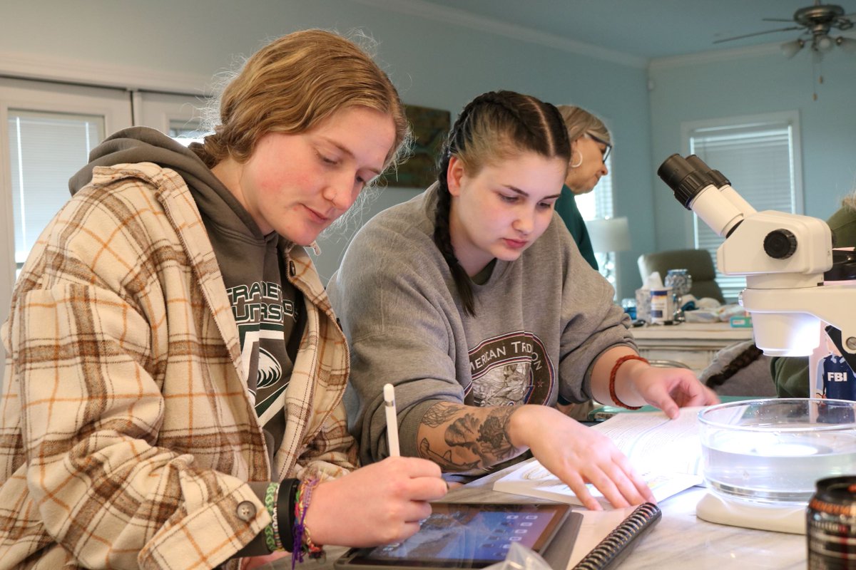 cmuniv's tweet photo. Our students are making the most of Spring Break!
CMU's Marine Biology students are on Dauphin Island with dip nets, cast nets, seines, and sieve boxes!
Are you interested in a Marine Biology degree? https://t.co/fu3gtDE4p9 https://t.co/SnNzMYqF8n