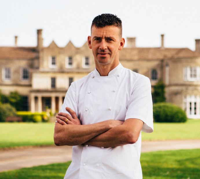 Executive Chef for Restaurant Hywel Jones by Lucknam Park and The Brasserie, <a href="/HywelJonesLP/">Hywel Jones</a> is our next chef to be confirmed at #CNO2023! 👨‍🍳

Since his appointment in '04, Hywel has successfully raised the standards of the cuisine to a level that has resulted in a Michelin Star 🌟