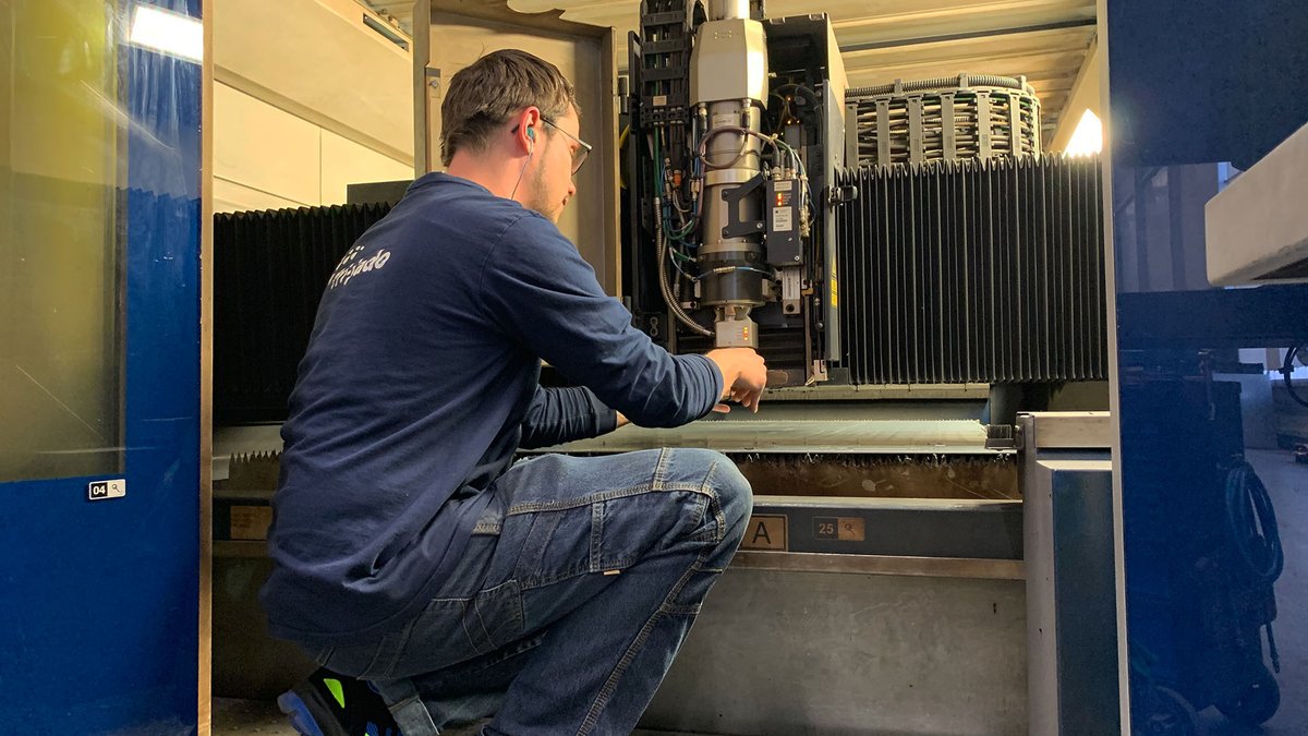 Fri-Jado tweet media